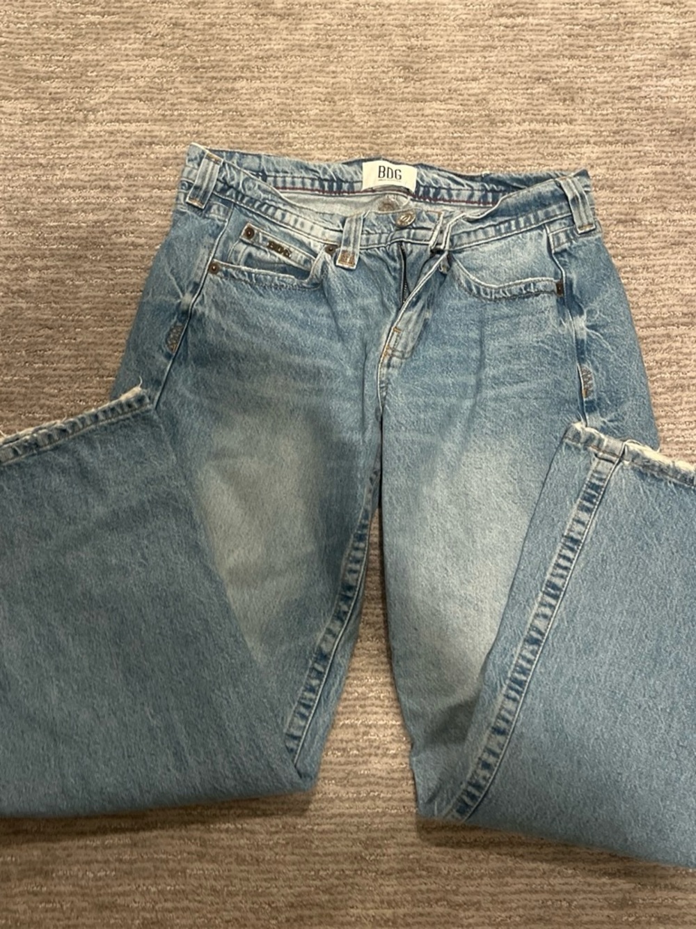 BDG Light Wash Boyfriend Jeans - Women's Relaxed low Rise